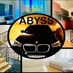 Abyss New Near The With Private Garage Apartamento *