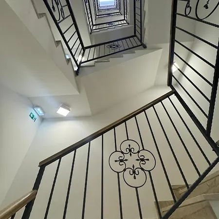 Abyss New Near The With Private Garage Apartamento Split