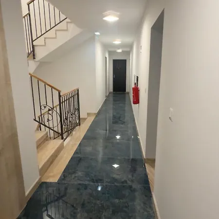 Abyss New Near The With Private Garage Апартаменты Сплит