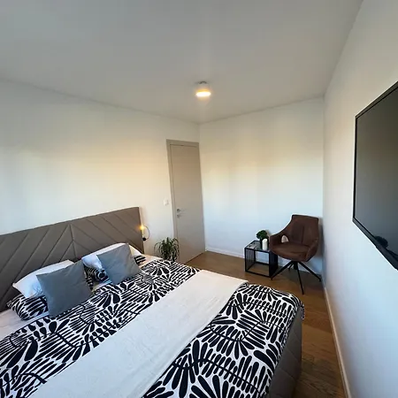 Abyss New Near The With Private Garage Apartamento Split