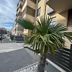 Abyss New Near The With Private Garage Apartment