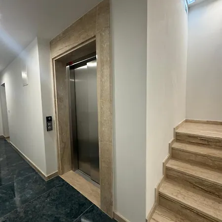 Abyss New Apartment Near The Best Beach Znjan Апартаменти *