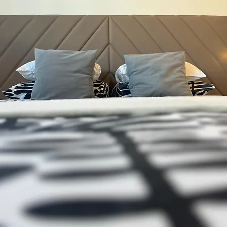 Abyss New Apartment Near The Best Beach Znjan *