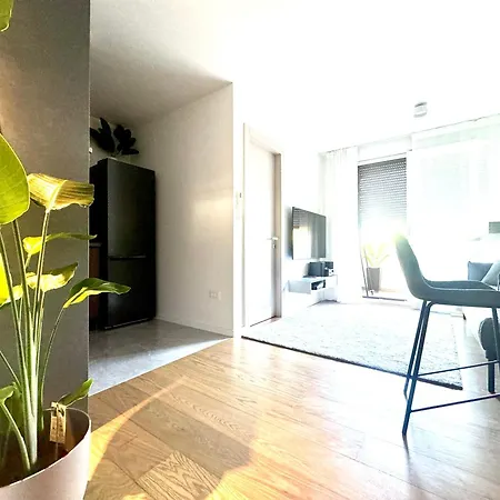 Abyss New Apartment Near The Best Beach Znjan *