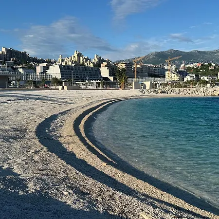 Apartman Abyss New Near The With Private Garage Split