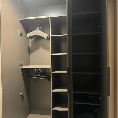 Abyss New Near The With Private Garage *